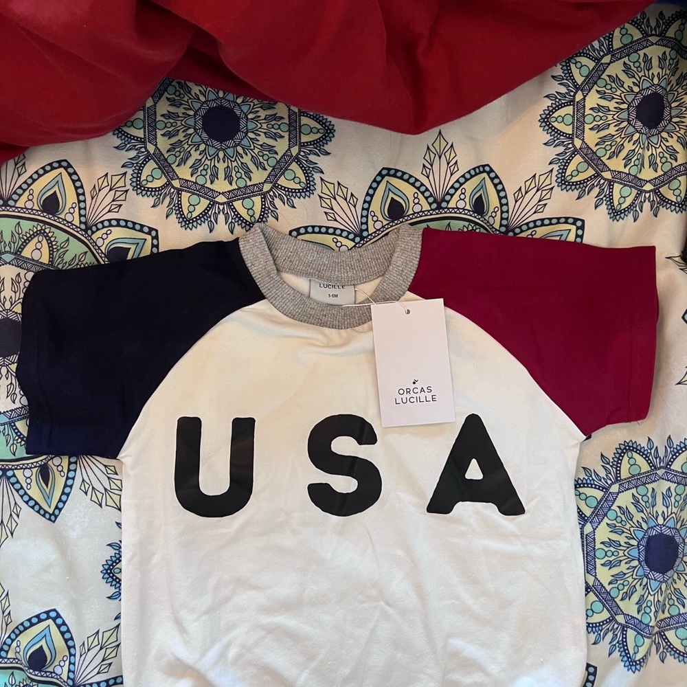 White and Blue Short Sleeve Tee with USA Print